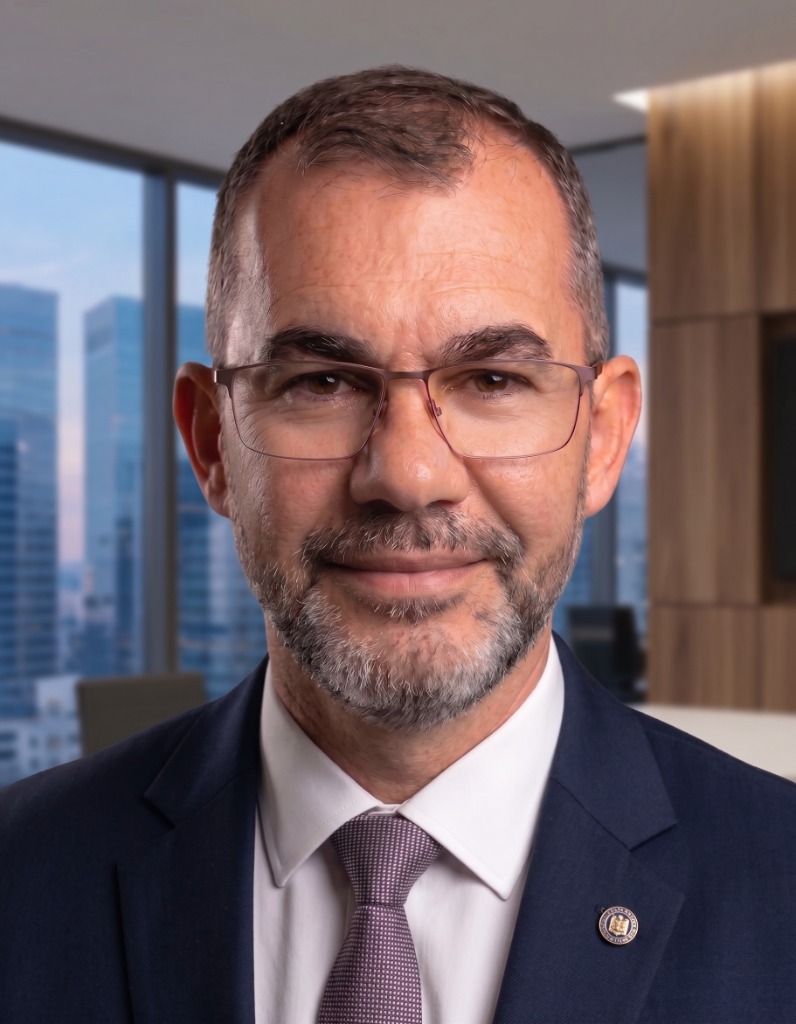 S. Valentin Executive